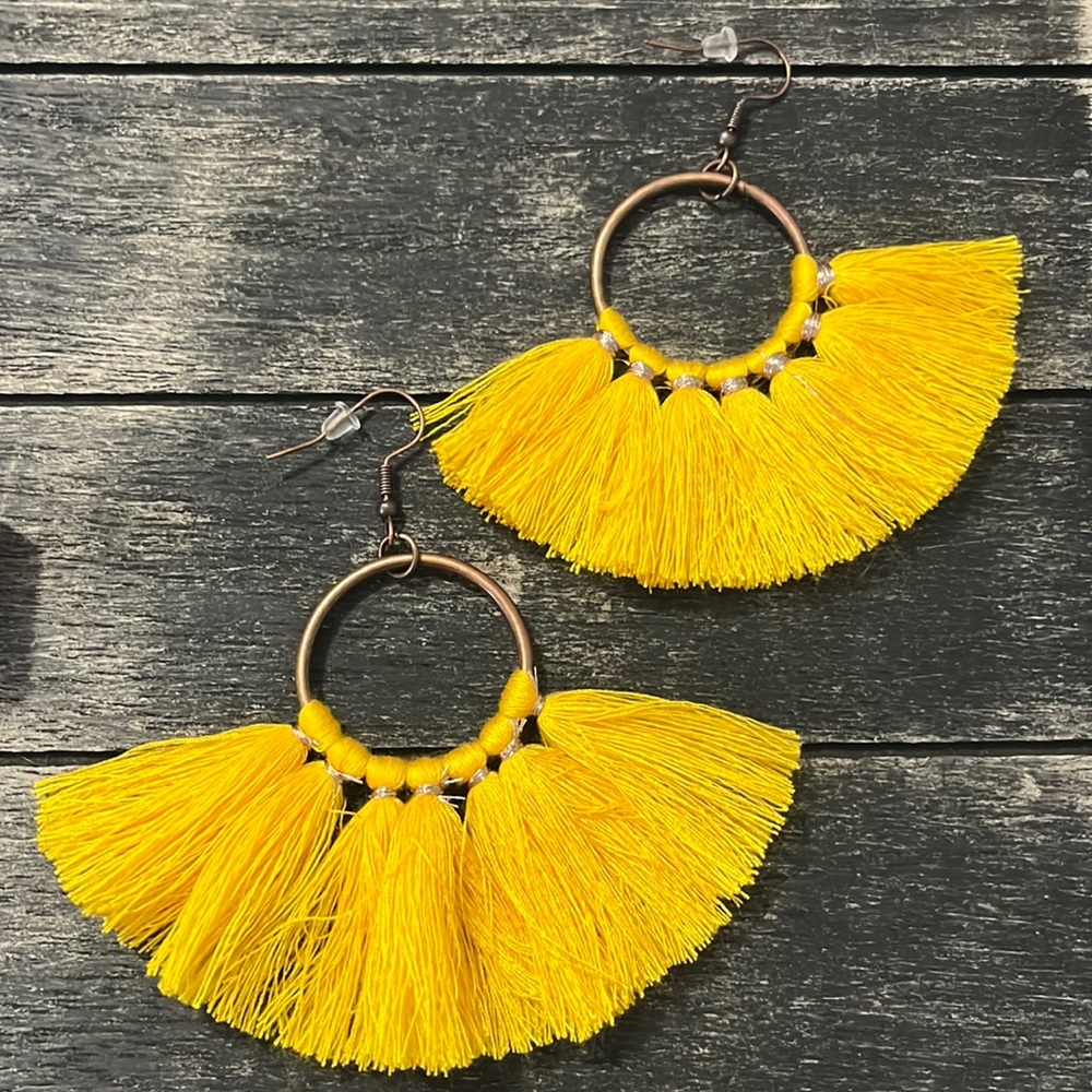 ⚠️ 5/25$ New! Marigold yellow tassel fan earrings